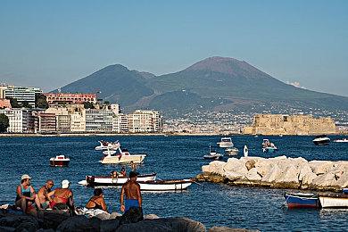 《黑道圣徒：重启版》全新截图 展示逼真美妙的荒漠